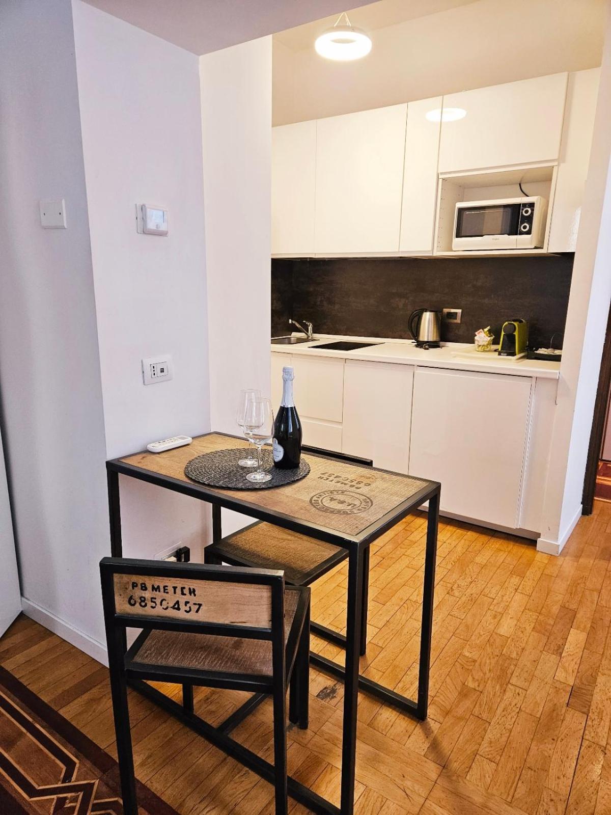 Brera Lägenhet Milano Exteriör bild